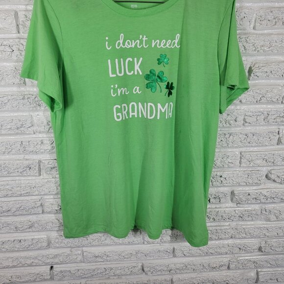 St Patricks Day Womens Top XXL 20 Plus Tee I Dont Need Luck Grandma NOV133E - Picture 4 of 9